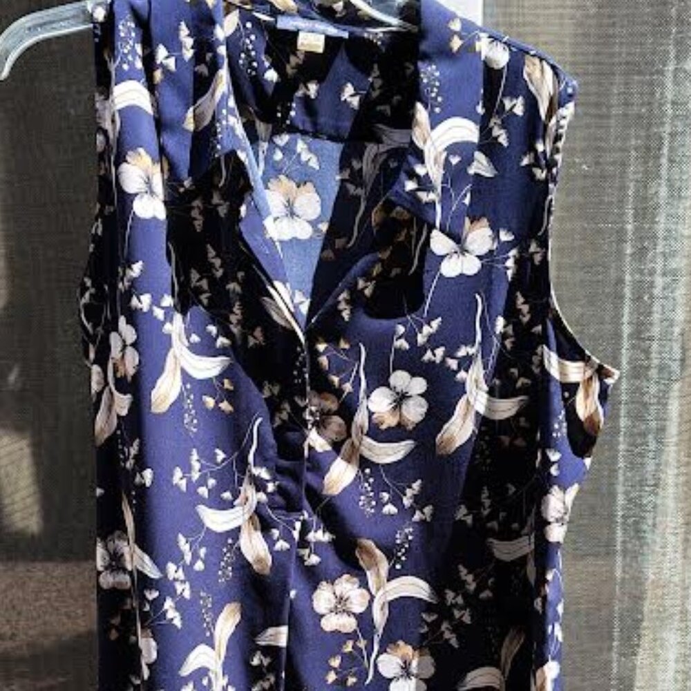 Tommy Hilfiger Navy Floral Sleeveless Top XL - Picture 4 of 4